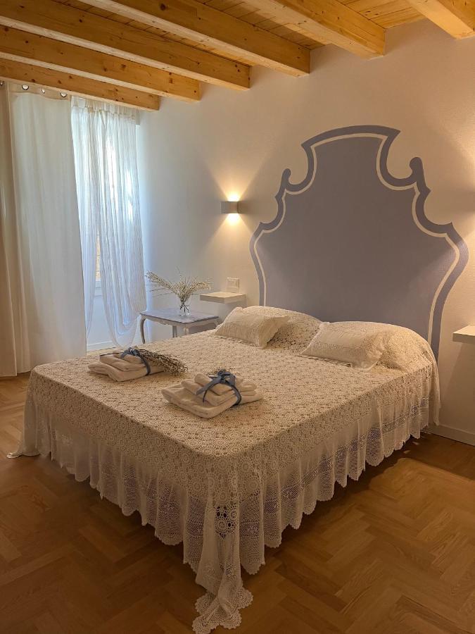 La Piccola Casa Al Lago - Intera Casa Con 3 Camere E 2 Box Salo Ngoại thất bức ảnh