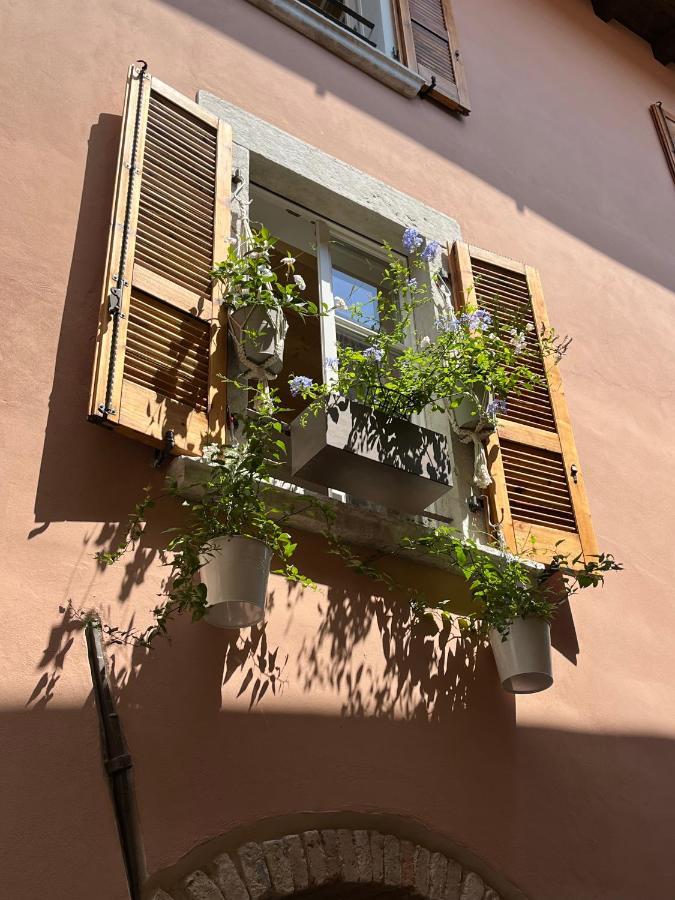 La Piccola Casa Al Lago - Intera Casa Con 3 Camere E 2 Box Salo Ngoại thất bức ảnh