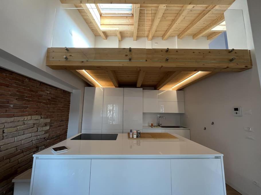 La Piccola Casa Al Lago - Intera Casa Con 3 Camere E 2 Box Salo Ngoại thất bức ảnh