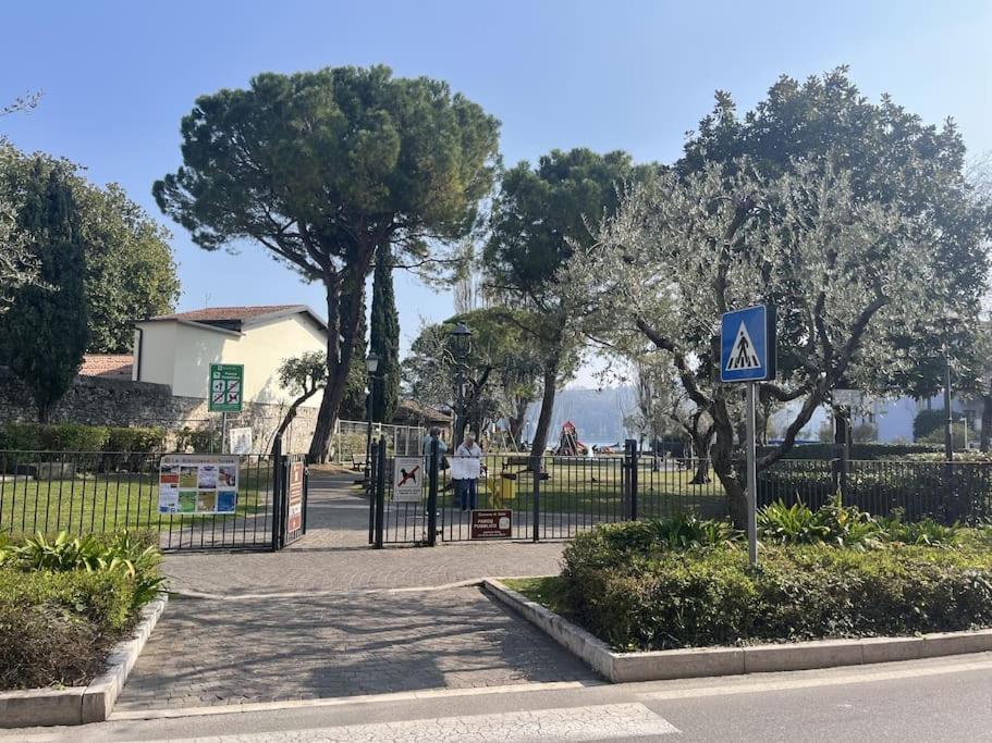 La Piccola Casa Al Lago - Intera Casa Con 3 Camere E 2 Box Salo Ngoại thất bức ảnh